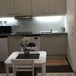 Apartment Cocoon / Rue Porte Dijeaux *